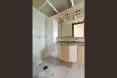 Suíte 1 - banheiro de apartamento à venda com 3 quartos, 219m² em Jardim, Santo André