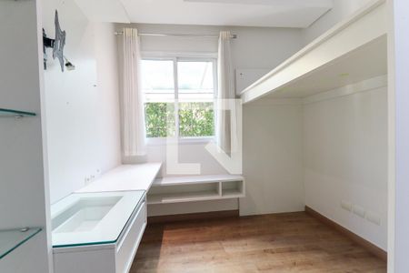 Quarto 1 de apartamento para alugar com 3 quartos, 147m² em Bacacheri, Curitiba