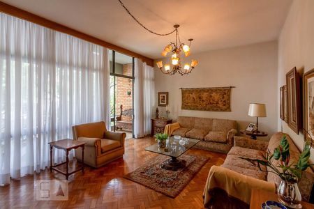 Sala de Entrada de casa à venda com 4 quartos, 300m² em Serra, Belo Horizonte