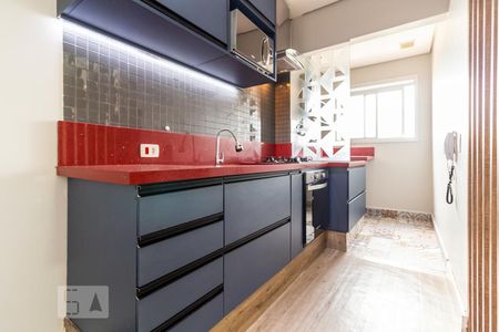 Cozinha de apartamento para alugar com 2 quartos, 66m² em Empresarial 18 do Forte, Barueri