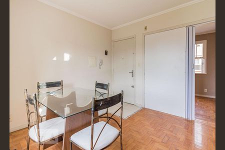 Sala de apartamento à venda com 2 quartos, 44m² em Menino Deus, Porto Alegre