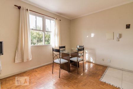 Sala de apartamento à venda com 2 quartos, 44m² em Menino Deus, Porto Alegre