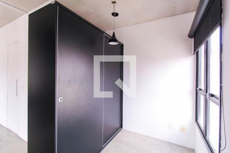 Quarto de apartamento à venda com 1 quarto, 70m² em Vila Regente Feijó, São Paulo