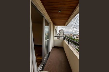 Varanda de apartamento à venda com 3 quartos, 117m² em Liberdade, São Paulo