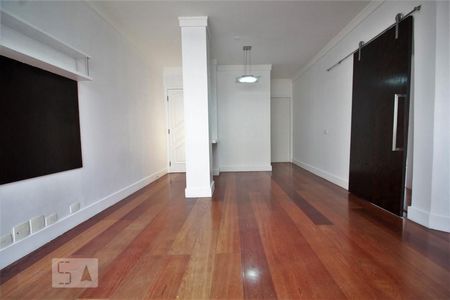 Sala de apartamento para alugar com 2 quartos, 90m² em Jardim Monte Kemel, São Paulo