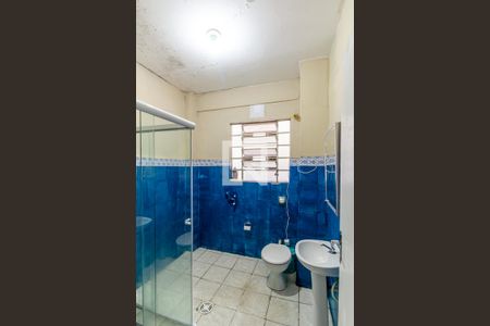 Banheiro de apartamento à venda com 1 quarto, 52m² em Santa Efigênia, São Paulo