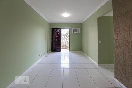 Sala de apartamento para alugar com 3 quartos, 81m² em Recreio dos Bandeirantes, Rio de Janeiro