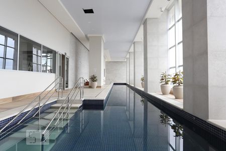 Piscina de kitnet/studio à venda com 1 quarto, 32m² em Centro, Osasco