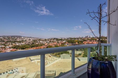 Varanda de apartamento para alugar com 2 quartos, 75m² em Três Figueiras, Porto Alegre