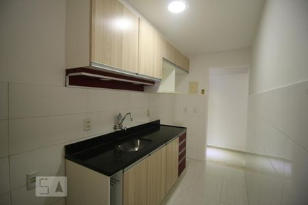 Cozinha de apartamento à venda com 2 quartos, 49m² em Curicica - Jacarepaguá, Rio de Janeiro