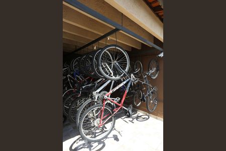 Apartamento para alugar com 74m², 2 quartos e 1 vaga Apartamento para alugar com 74m², 2 quartos e 1 vagaBicicletario