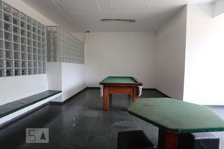 Apartamento para alugar com 74m², 2 quartos e 1 vaga Apartamento para alugar com 74m², 2 quartos e 1 vagaSalão de Jogos