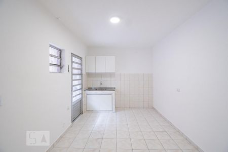 Kitnet de casa para alugar com 1 quarto, 25m² em Ipiranga, São Paulo