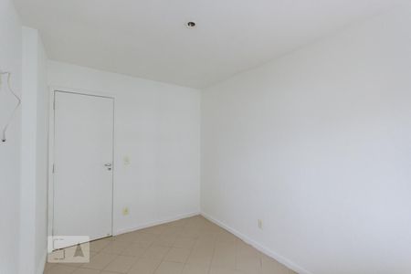 Quarto de apartamento para alugar com 2 quartos, 82m² em Freguesia (jacarepaguá), Rio de Janeiro