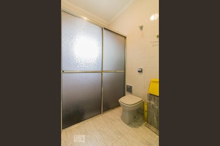 Banheiro da suíte de casa à venda com 2 quartos, 280m² em Jardim Santa Francisca, Guarulhos