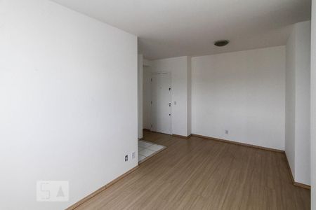 Sala de apartamento para alugar com 2 quartos, 45m² em Quinta da Paineira, São Paulo