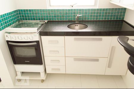 cozinha de apartamento à venda com 2 quartos, 67m² em Nonoai, Porto Alegre