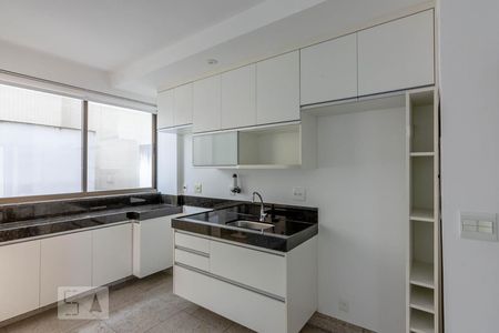 Apartamento à venda com 2 quartos, 90m² em Serra, Belo Horizonte