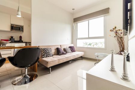 Sala de apartamento à venda com 2 quartos, 62m² em Alphaville, Barueri