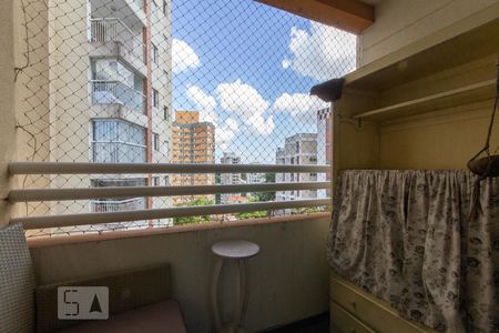 Sala (varanda) de apartamento para alugar com 2 quartos, 48m² em Vila Gomes, São Paulo