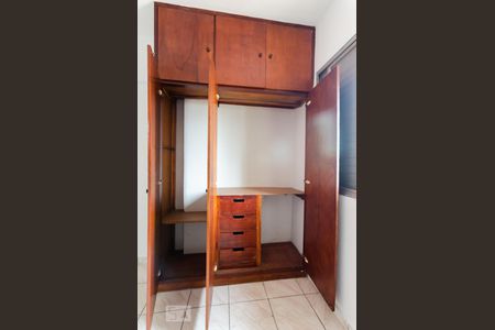 Sala/Quarto  de kitnet/studio para alugar com 1 quarto, 26m² em Vila Itapura, Campinas