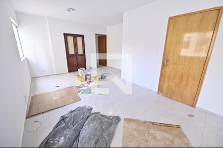 Sala de apartamento para alugar com 3 quartos, 90m² em Setor Bela Vista, Goiânia