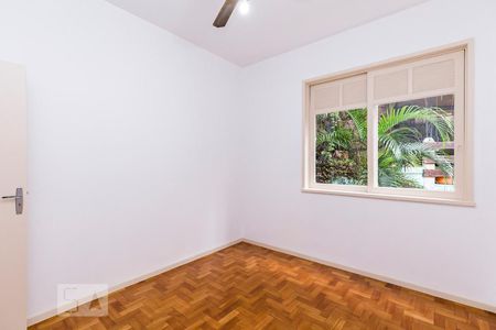 Quarto 2 de apartamento para alugar com 2 quartos, 85m² em Laranjeiras, Rio de Janeiro