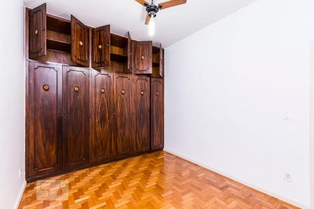 Quarto 1 de apartamento para alugar com 2 quartos, 85m² em Laranjeiras, Rio de Janeiro