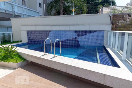 Piscina Churrasqueira/Espaço Família de apartamento à venda com 2 quartos, 80m² em Jardim das Acácias, São Paulo