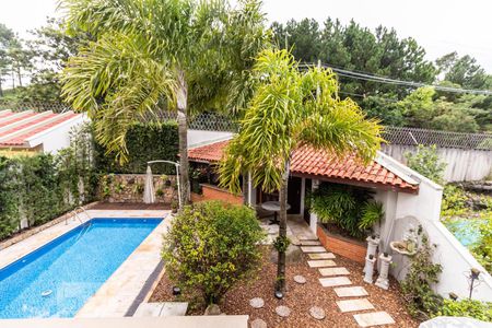 Casa de condomínio à venda com 420m², 4 quartos e 4 vagas Casa de condomínio à venda com 420m², 4 quartos e 4 vagasVista do Quarto 2