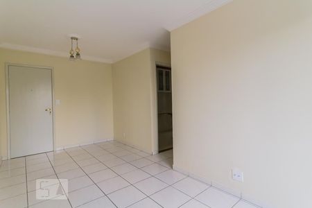 Sala de apartamento para alugar com 2 quartos, 51m² em Picanço, Guarulhos