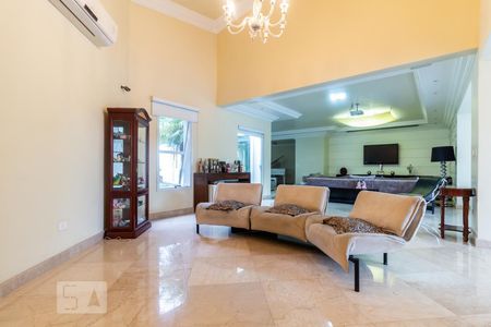 Sala de Lareira de casa de condomínio para alugar com 5 quartos, 800m² em Tamboré, Santana de Parnaíba