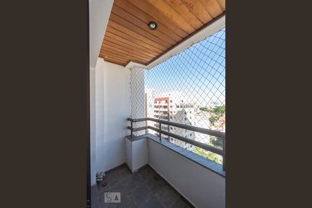 Varanda de apartamento para alugar com 3 quartos, 120m² em Vila Suzana, São Paulo