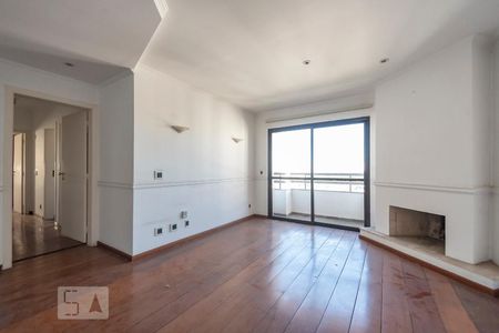 Sala de apartamento para alugar com 3 quartos, 120m² em Vila Suzana, São Paulo