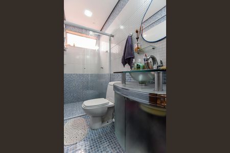 Banheiro de apartamento à venda com 1 quarto, 45m² em Demarchi, São Bernardo do Campo