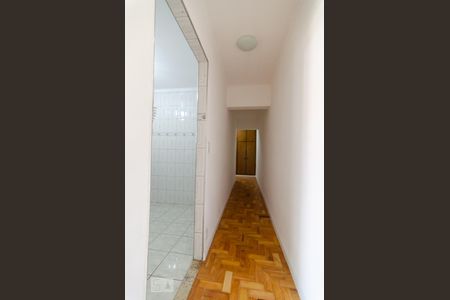 Corredor de apartamento para alugar com 3 quartos, 77m² em Vila Mimosa, Campinas