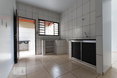 Cozinha de apartamento para alugar com 2 quartos, 75m² em Jardim Novo Mundo, Goiânia