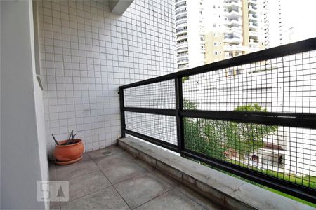 Varanda de apartamento para alugar com 3 quartos, 69m² em Vila Suzana, São Paulo