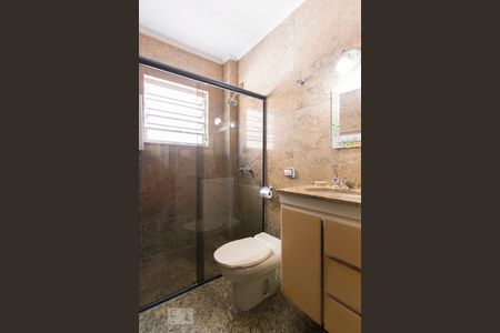 Banheiro de casa de condomínio à venda com 3 quartos, 350m² em Santana, São Paulo