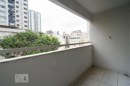 Varanda de apartamento para alugar com 4 quartos, 110m² em Buritis, Belo Horizonte