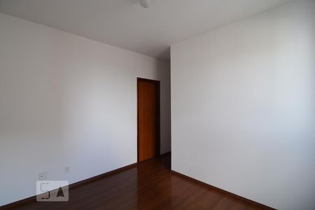 Suíte de apartamento para alugar com 4 quartos, 110m² em Buritis, Belo Horizonte