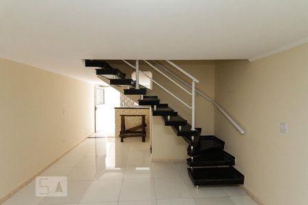 sala de casa para alugar com 2 quartos, 60m² em Vila Granada, São Paulo