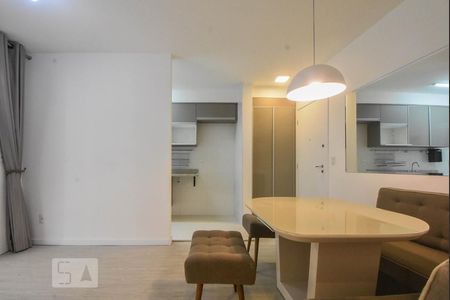 Sala de apartamento para alugar com 1 quarto, 42m² em Campo Belo, São Paulo