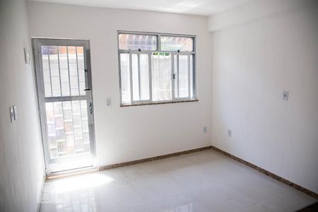 Sala de casa para alugar com 2 quartos, 50m² em Barreto, Niterói