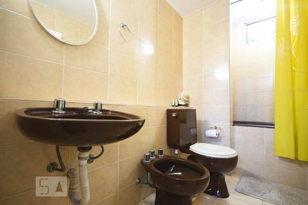 Banheiro suíte de apartamento para alugar com 1 quarto, 35m² em Vila Tramontano, São Paulo