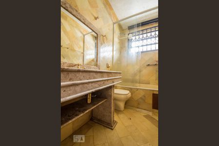 Banheiro de casa para alugar com 3 quartos, 350m² em Campinas, São José