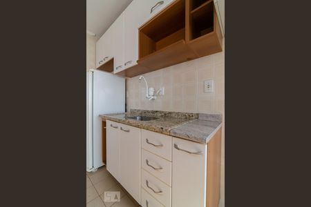 Cozinha de apartamento para alugar com 1 quarto, 48m² em Aclimação, São Paulo