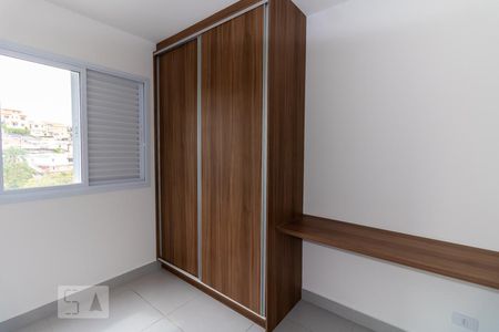 Quarto de apartamento para alugar com 2 quartos, 59m² em Parada Inglesa, São Paulo