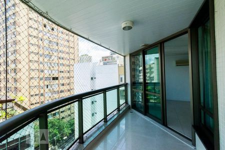 Varanda Sala de apartamento à venda com 4 quartos, 180m² em Icaraí, Niterói