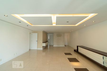 Sala de apartamento à venda com 4 quartos, 180m² em Icaraí, Niterói